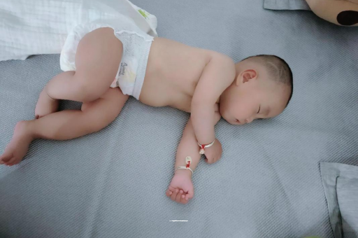 六盘水宝宝身高体重